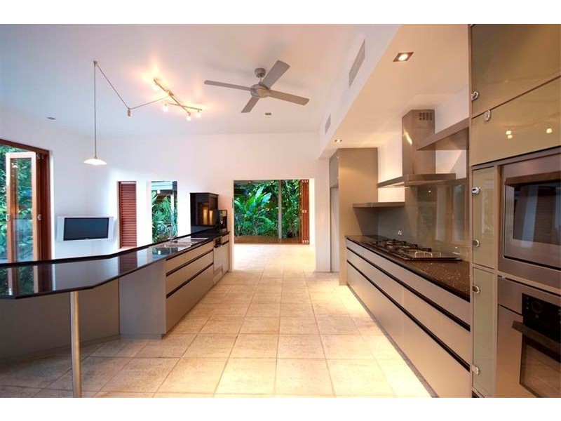 55 Junction Street, Cairns QLD 4870