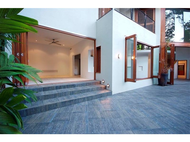 55 Junction Street, Cairns QLD 4870