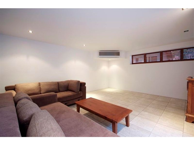 55 Junction Street, Cairns QLD 4870