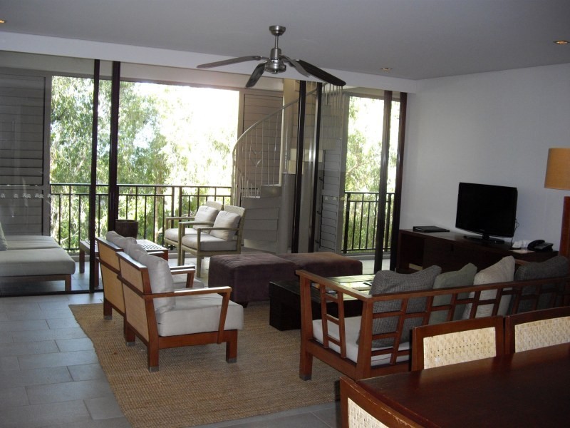 Unit 412/413/5 Triton Street, Palm Cove QLD 4879