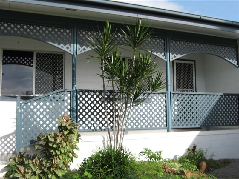 28 Alma Street, Woree QLD 4868