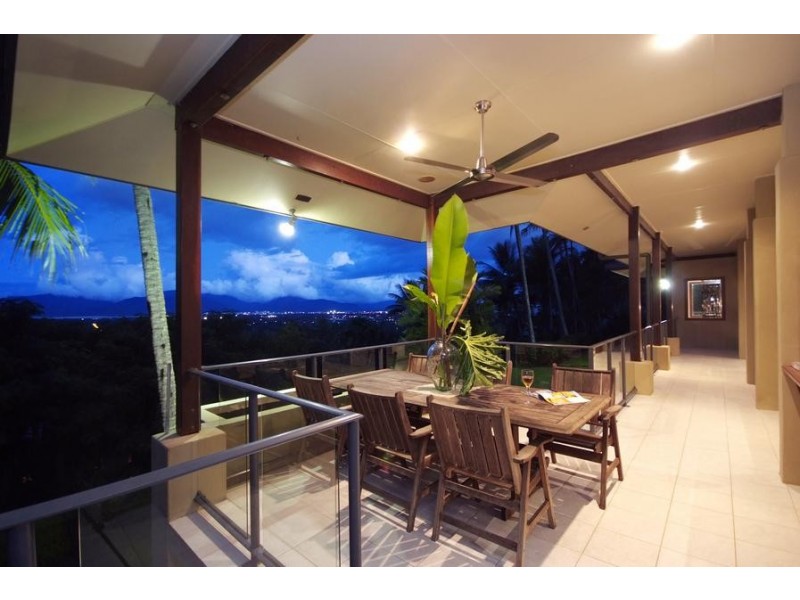 114 Hillview Crescent, Cairns QLD 4870