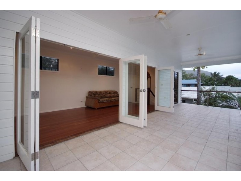 43 Arlington Esplanade, Clifton Beach QLD 4879