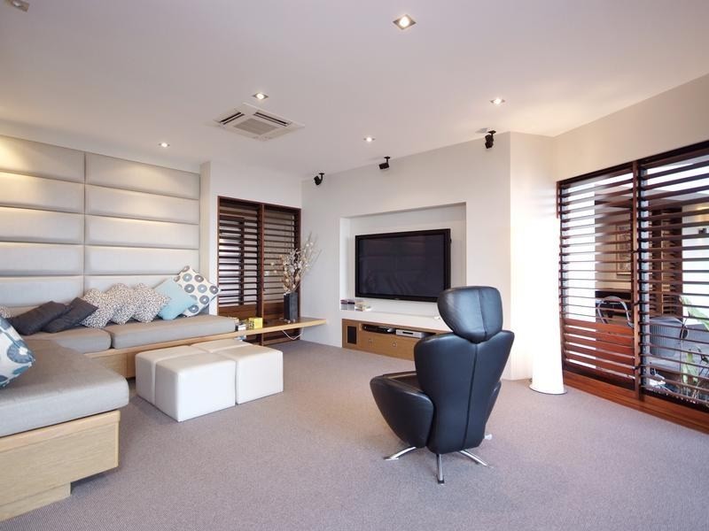 2 Hibiscus Lane, Holloways Beach QLD 4878