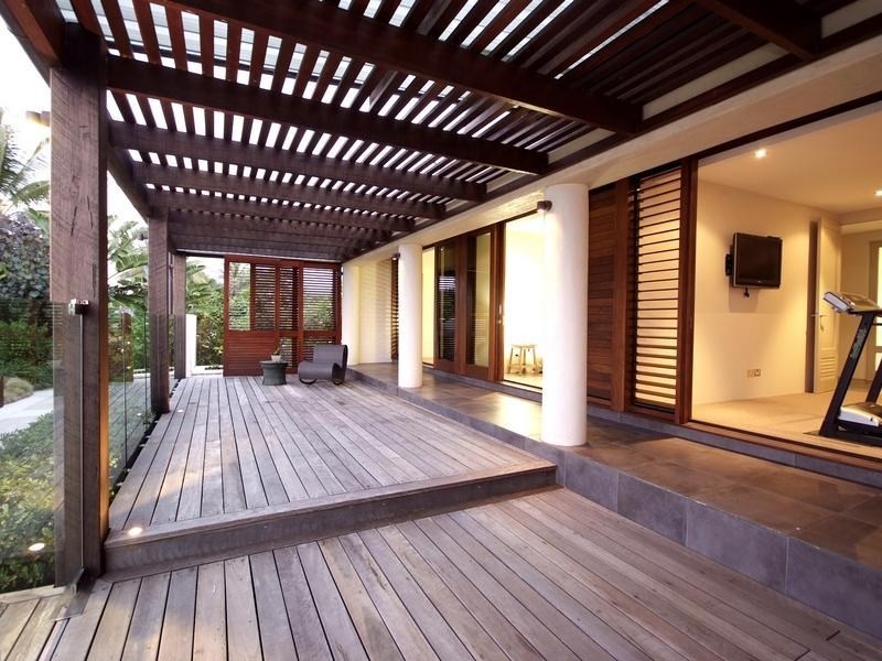 2 Hibiscus Lane, Holloways Beach QLD 4878