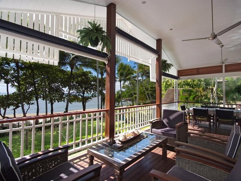 8 Peacock Street, Cairns QLD 4870