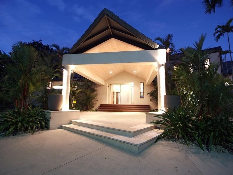 2 Hibiscus Lane, Cairns QLD 4870