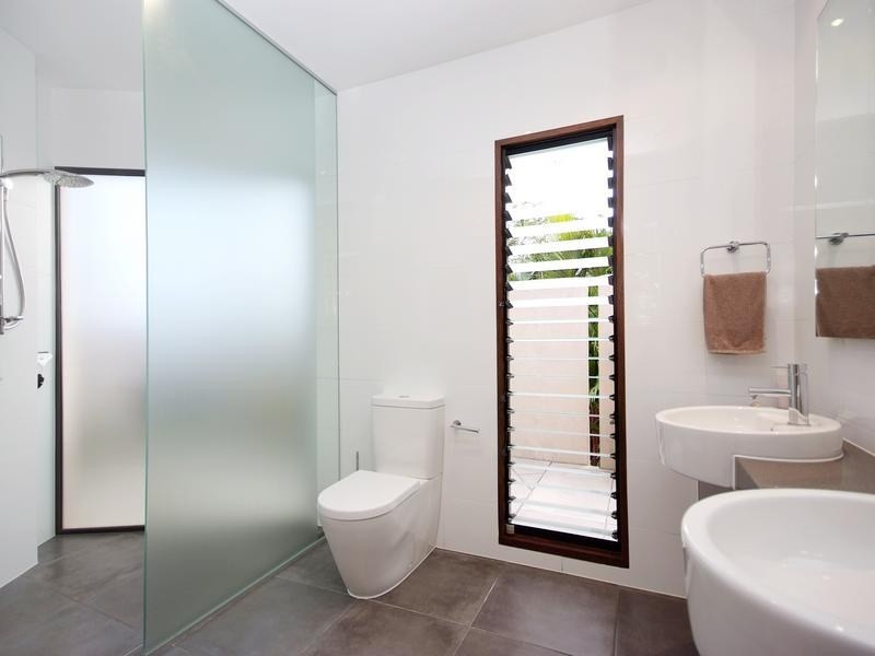 2 Hibiscus Lane, Cairns QLD 4870