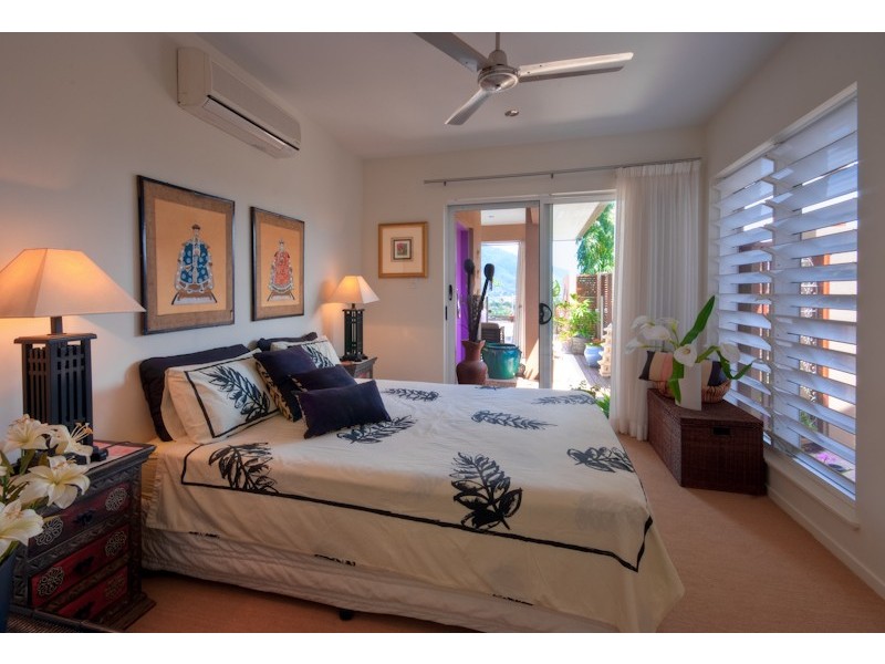 18 Playford Close, Cairns QLD 4870