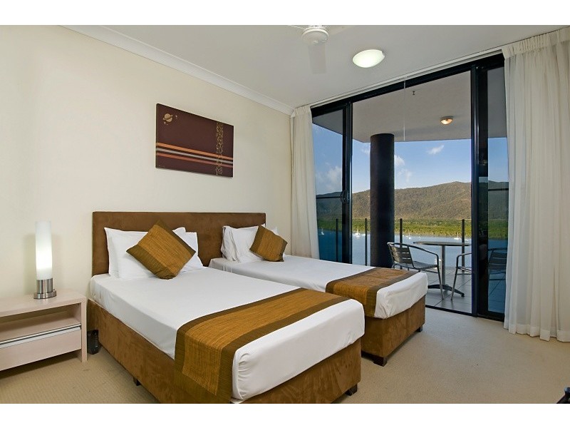 Unit 1303/25 Wharf Street, Cairns QLD 4870