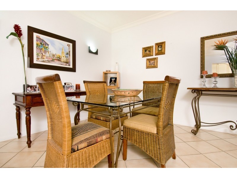 Unit 508/2 Greenslopes Street, Cairns QLD 4870