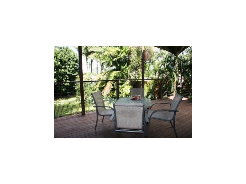 35 Howe Street, Cairns QLD 4870