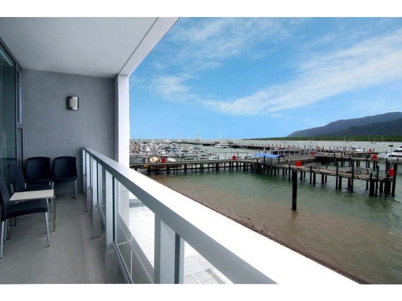 Unit 306/1 Marlin Parade, Cairns QLD 4870