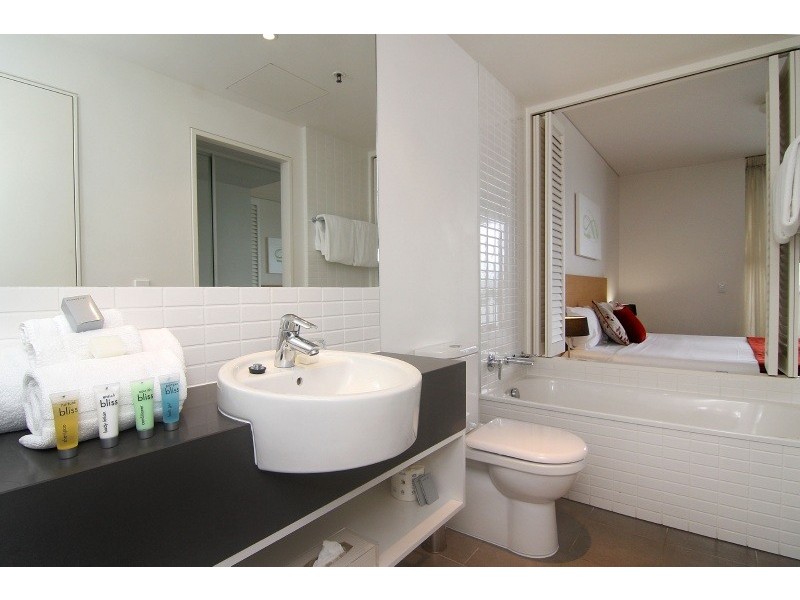 Unit 306/1 Marlin Parade, Cairns QLD 4870