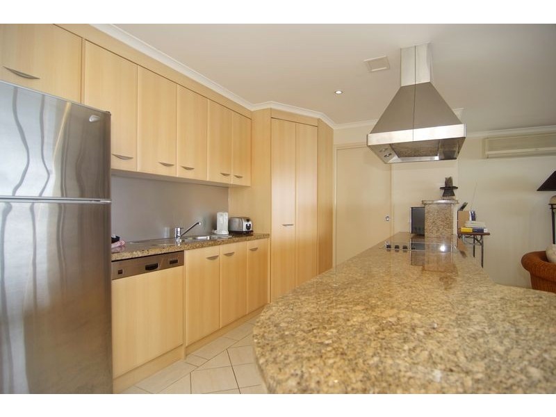 Unit 81/107 The Esplanade, Cairns QLD 4870