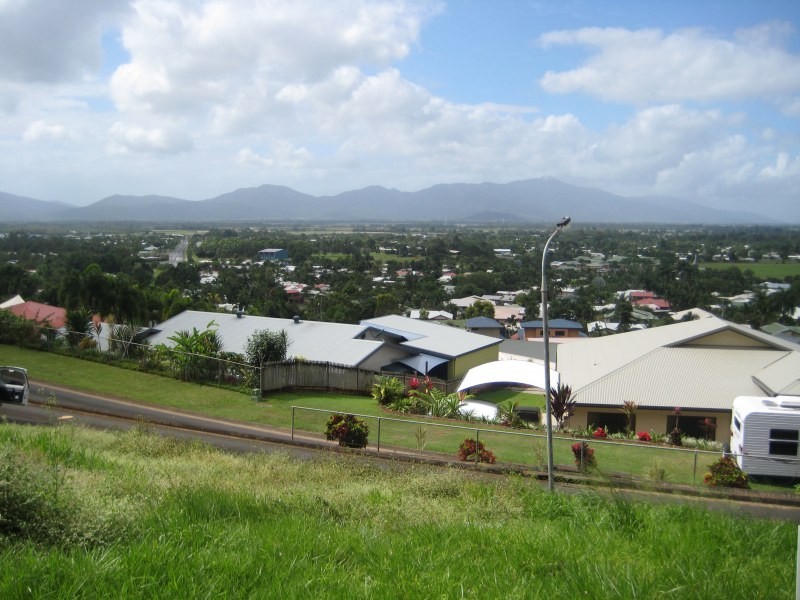 21 Senate Street, Bentley Park QLD 4869