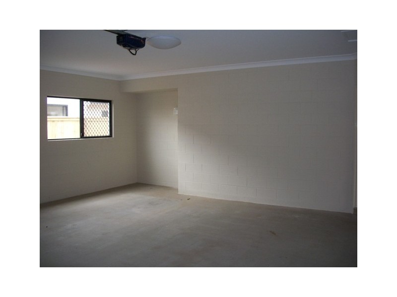 L523/11 Seaways Street, Trinity Park QLD 4879