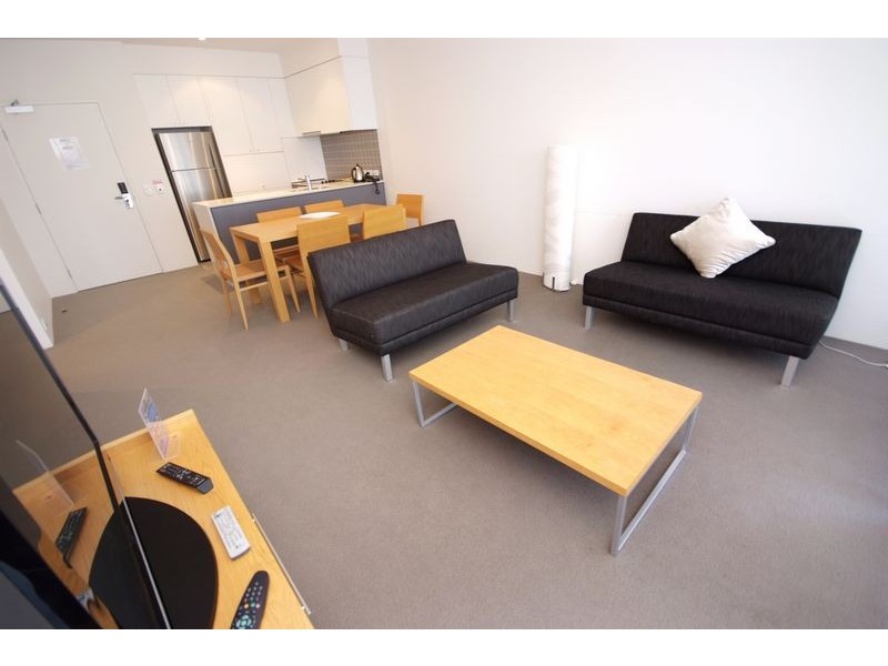 Unit 304 / 305 /1 Marlin Parade, Cairns QLD 4870