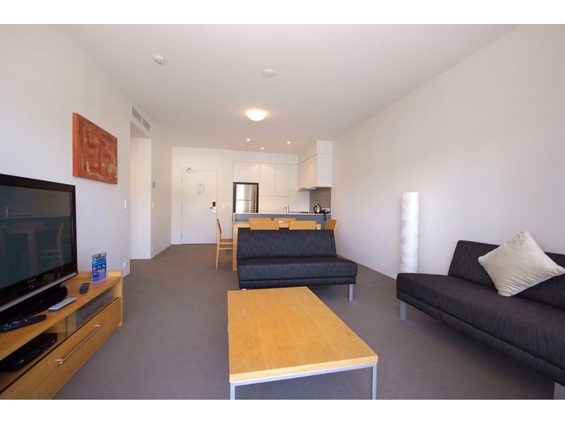 Unit 304 / 305 /1 Marlin Parade, Cairns QLD 4870