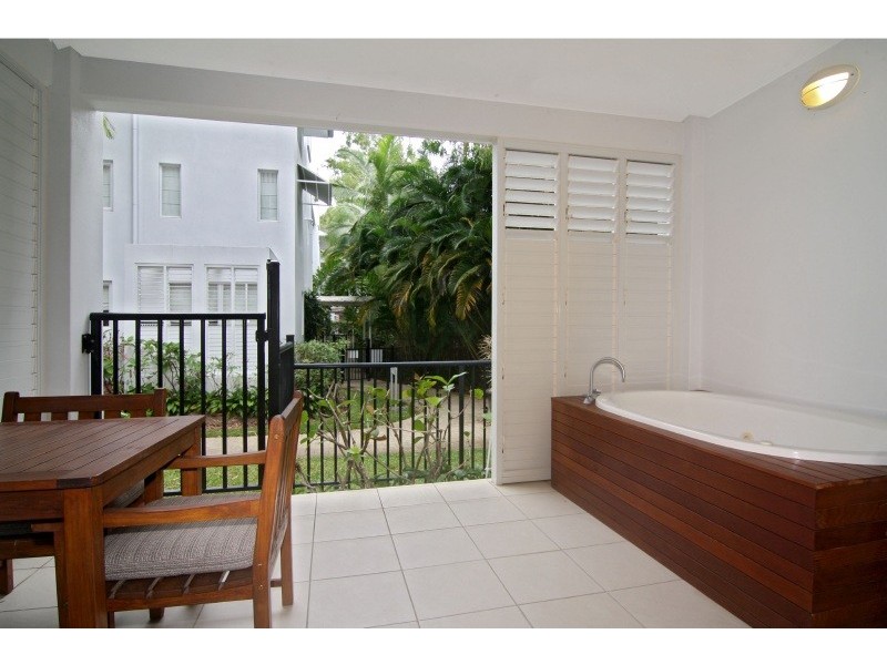 Unit 5414/123 Williams Esplanade, Palm Cove QLD 4879