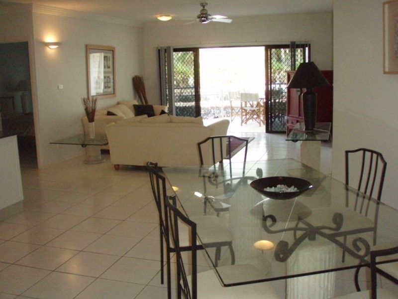 285 The Esplanade Esplanade, Cairns City QLD 4870