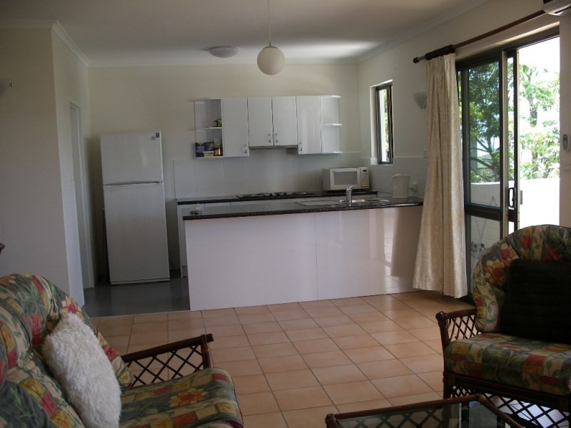 Unit 1 – 4 /45 Vasey Esplanade, Trinity Beach QLD 4879