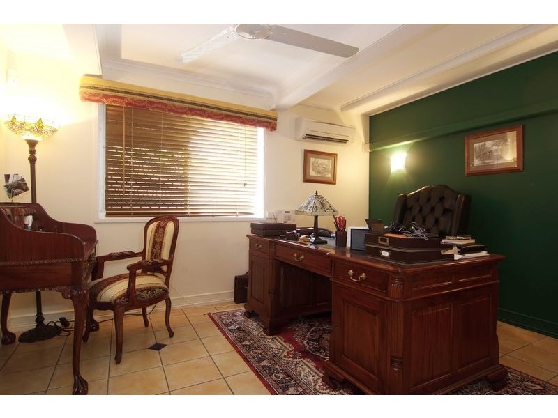 28 Bellevue Crescent, Edge Hill QLD 4870