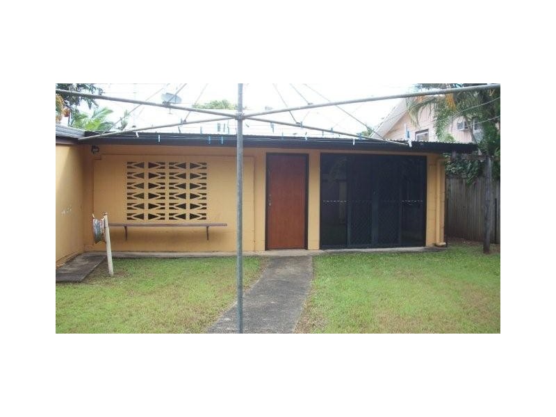20 Edgar Street, Cairns QLD 4870