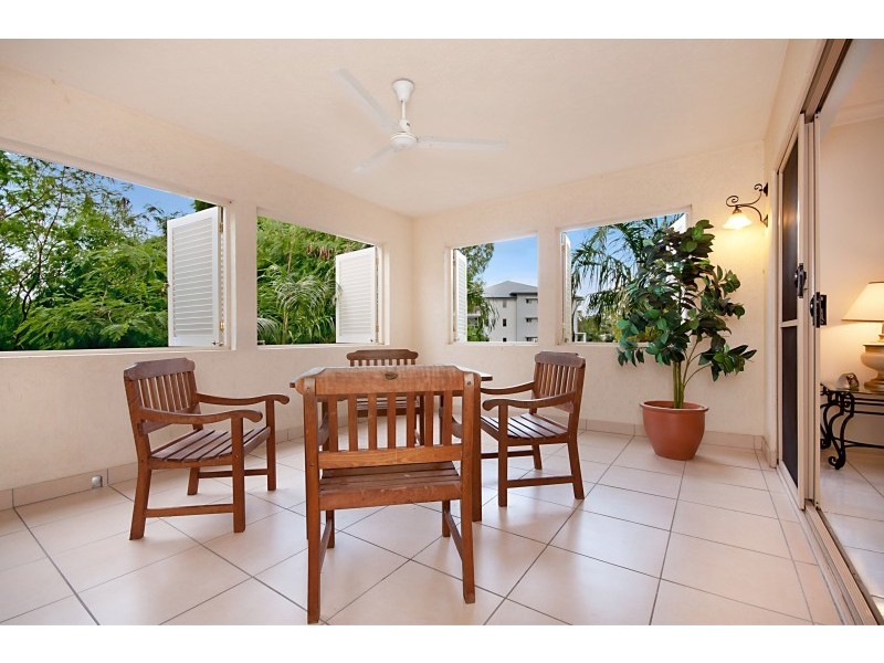 Unit 1735/2 Greenslopes Street, Cairns QLD 4870