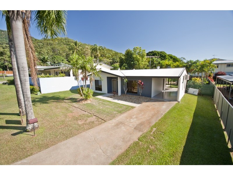 32 Villa Street, Bayview Heights QLD 4868