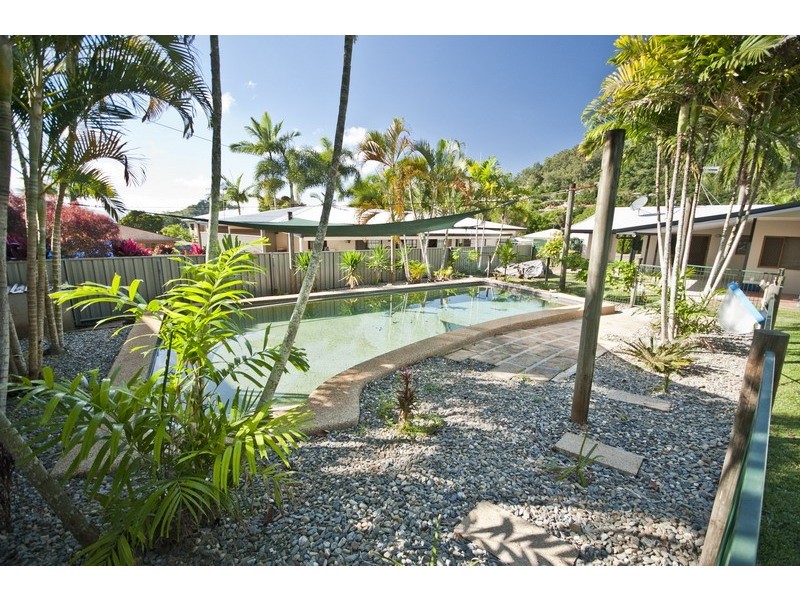 32 Villa Street, Bayview Heights QLD 4868