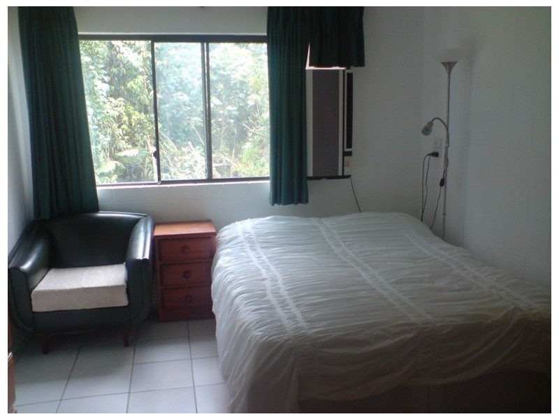 Unit 12/4 Mcpherson Close, Edge Hill QLD 4870