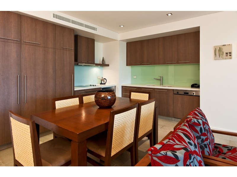 Unit 310/311/5 Sea Temple Street, Palm Cove QLD 4879