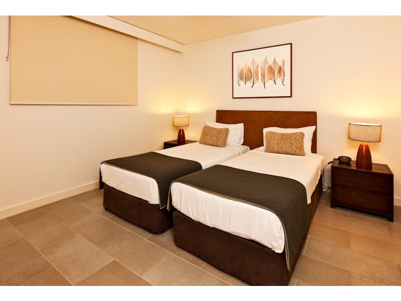Unit 310/311/5 Sea Temple Street, Palm Cove QLD 4879
