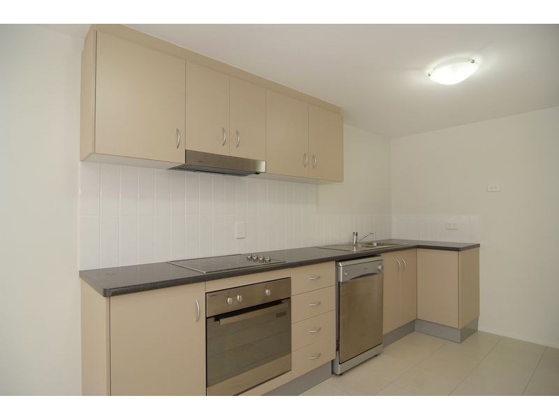 Unit 19/82-86 Martyn Street, Cairns QLD 4870