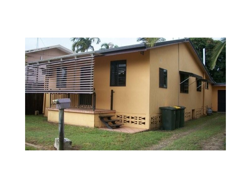 20 Edgar Street, Cairns QLD 4870