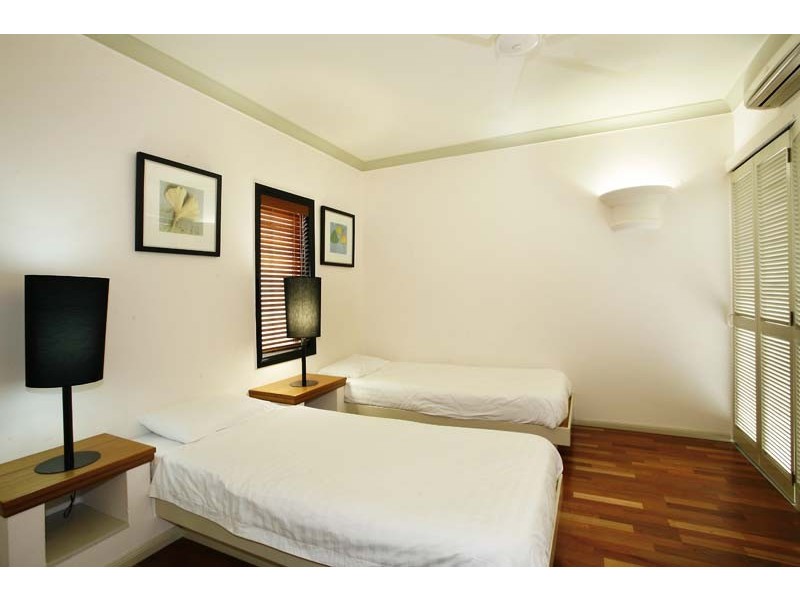 Unit 25/9 Veivers Road, Palm Cove QLD 4879