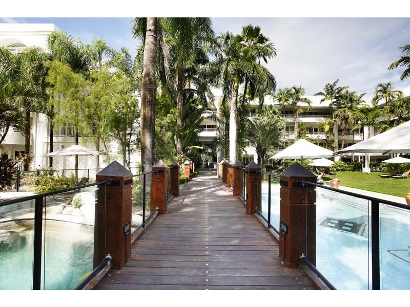 Unit 25/9 Veivers Road, Palm Cove QLD 4879