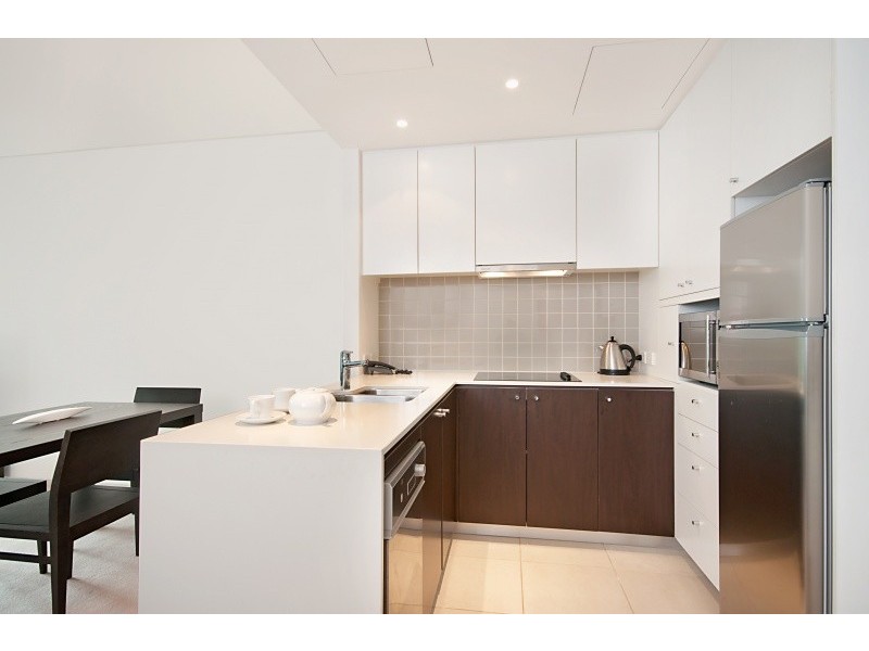 Unit 320/1 Marlin Parade, Cairns City QLD 4870