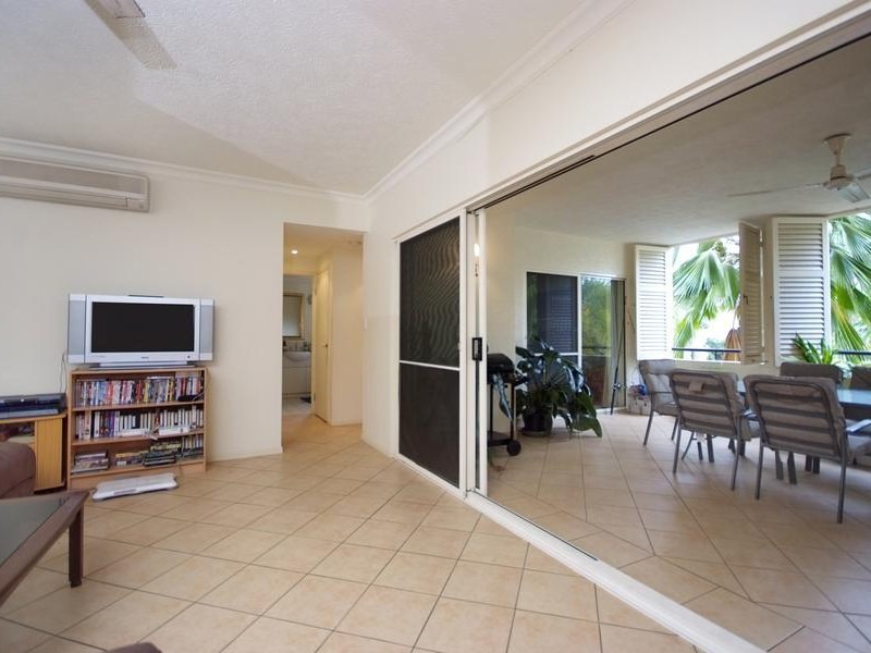Unit 403/2 Greenslopes Street, North Cairns QLD 4870