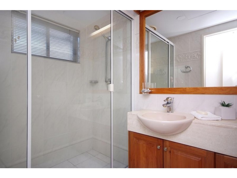 Unit 902/73 The Esplanade, Cairns QLD 4870
