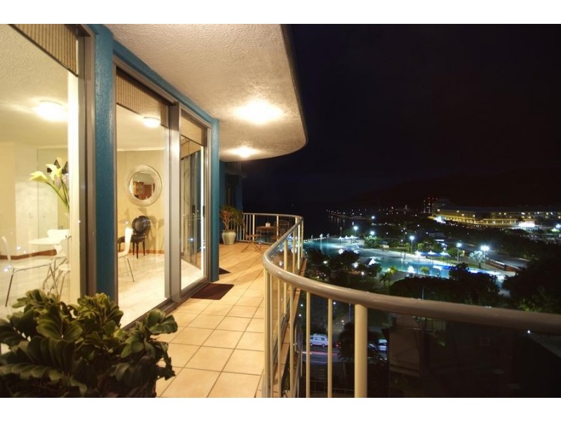 Unit 902/73 The Esplanade, Cairns QLD 4870