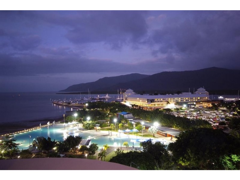 Unit 902/73 The Esplanade, Cairns QLD 4870