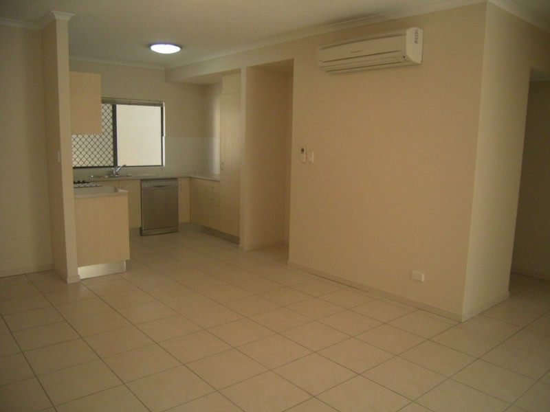 Unit 4/423-427 Draper Street, Cairns QLD 4870