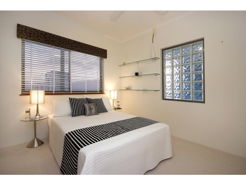 Unit 902/73 Royal Harbour Esplanade, Cairns QLD 4870