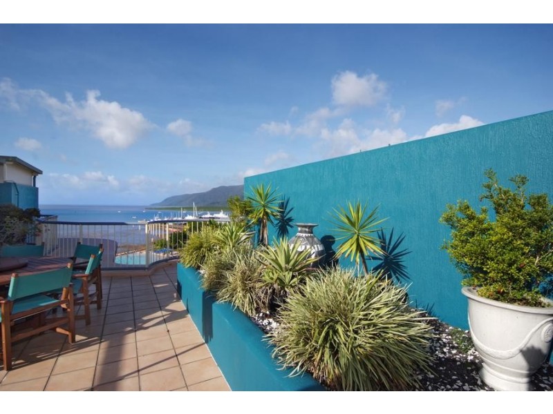 Unit 902/73 Royal Harbour Esplanade, Cairns QLD 4870