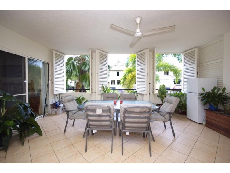 Unit 403/2 Greenslopes Street, North Cairns QLD 4870
