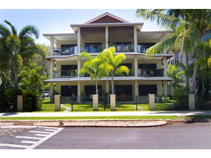 Unit 4/73 Sims Esplanade, Yorkeys Knob QLD 4878