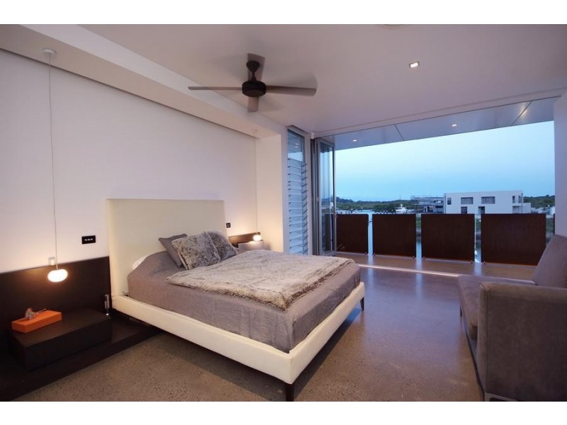 43 Harbour Drive, Trinity Park QLD 4879