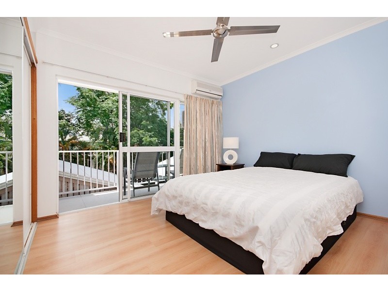 Unit 1/33 Fairweather Street, Yorkeys Knob QLD 4878